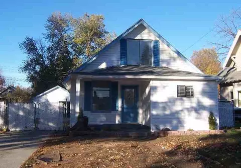 527 E Crown, Spokane, WA 99207 photo 1
