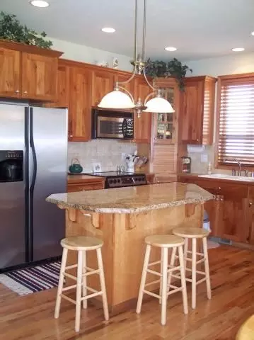 724 E Golden Rd, Spokane, WA 99208 photo 5