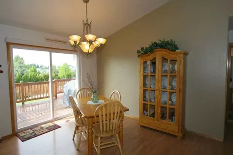 328 E Trevor, Colbert, WA 99005 photo 4