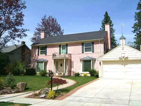 1121 E Overbluff, Spokane, WA 99203 photo 1