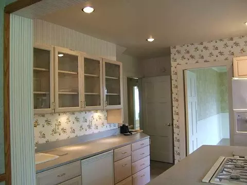 1121 E Overbluff, Spokane, WA 99203 photo 6