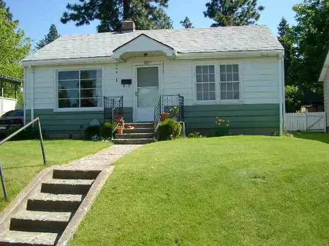 1612 E 8th, Spokane, WA 99202 photo 1