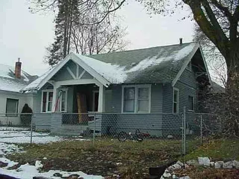 203 E Hoffman, Spokane, WA 99207 photo 1