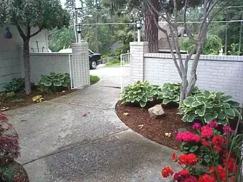 2007 E 23rd, Spokane, WA 99203 photo 2