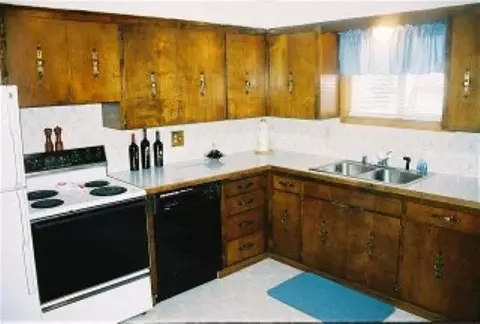 724 E Hoffman, Spokane, WA 99207 photo 4