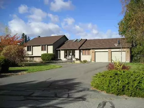 10617 E Holman, Spokane, WA 99206 photo 1
