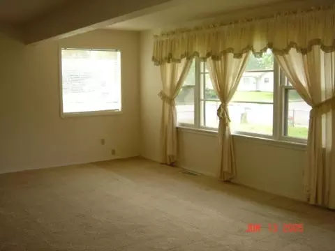 1529 E Central, Spokane, WA 99207 photo 2