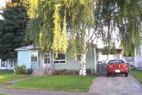 1118 E Queen, Spokane, WA 99207 photo 2