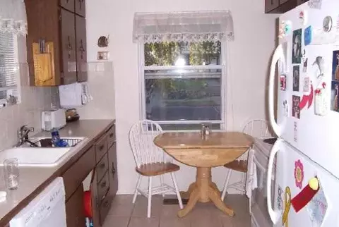 1118 E Queen, Spokane, WA 99207 photo 5