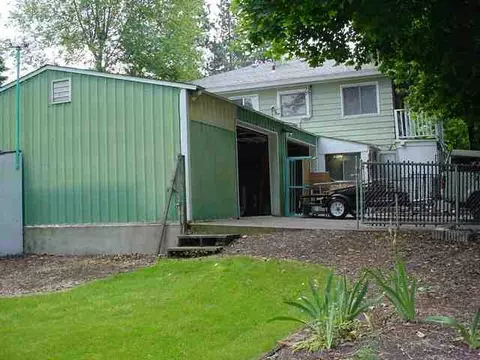 3903 E 12th Ave, Spokane, WA 99202 photo 2
