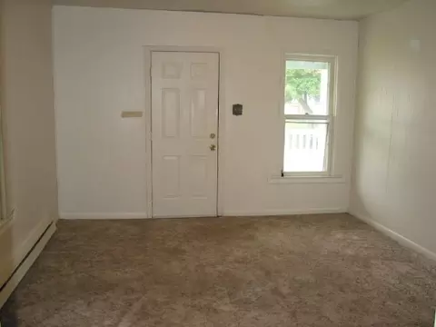 623 E Lacrosse, Spokane, WA 99207 photo 2