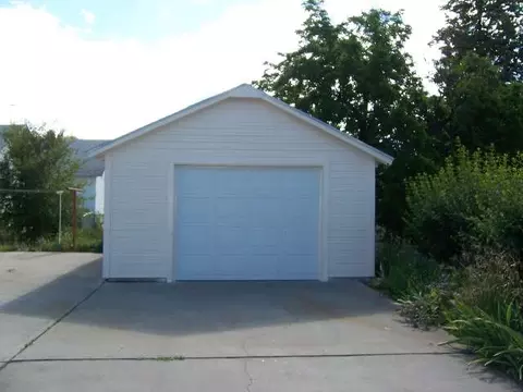 1402 E Walton, Spokane, WA 99207 photo 3