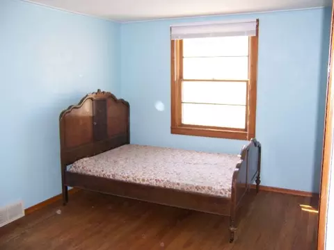 1402 E Walton, Spokane, WA 99207 photo 7