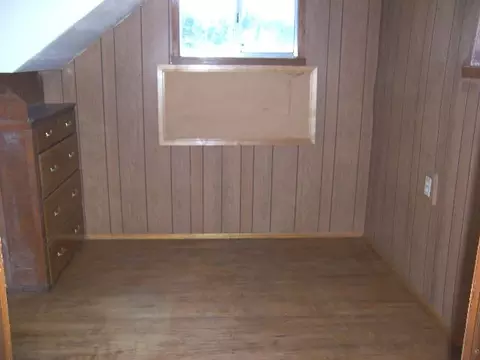 1402 E Walton, Spokane, WA 99207 photo 8