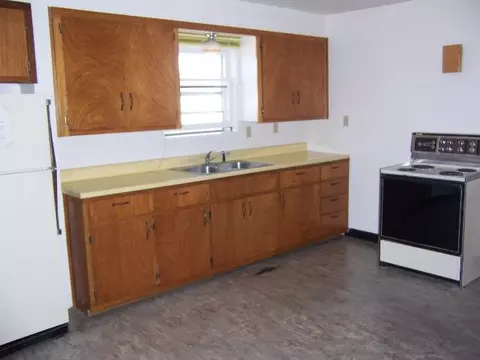 1402 E Walton, Spokane, WA 99207 photo 5