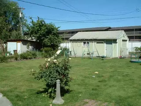 2223 E Marshall, Spokane, WA 99207 photo 8