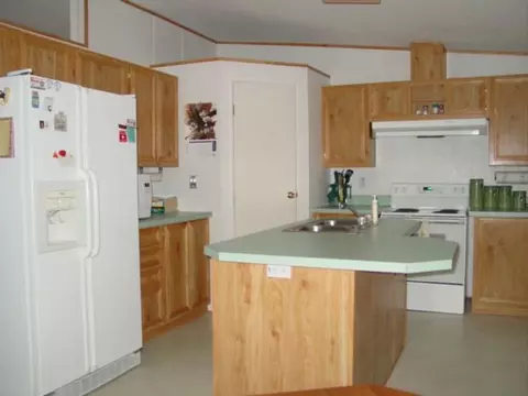 3607 E 2nd Ct, Mead, WA 99021 photo 4