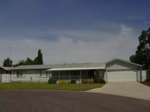 3607 E 2nd Ct, Mead, WA 99021 photo 1
