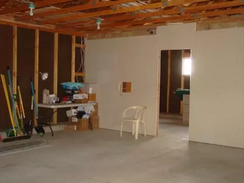 3607 E 2nd Ct, Mead, WA 99021 photo 9