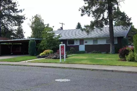 2829 W Beacon, Spokane, WA 99208 photo 1