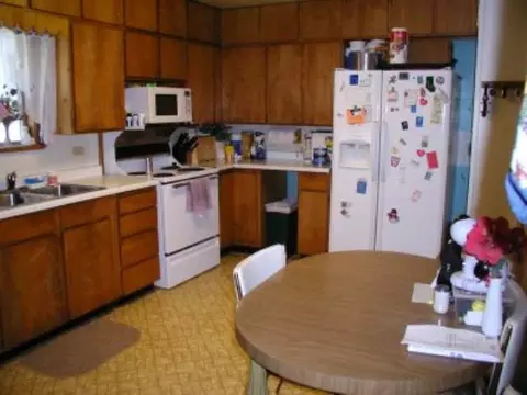 523 E Wabash Ave, Spokane, WA 99207 photo 3