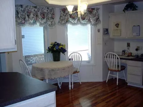 16 E Falcon, Spokane, WA 99218 photo 3
