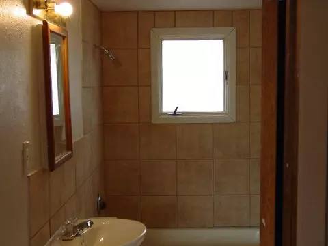 728 E Crown Ave, Spokane, WA 99207 photo 3