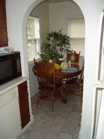 321 E Hoffman, Spokane, WA 99207 photo 4