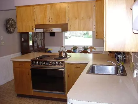 2007 E 15th, Spokane, WA 99203 photo 2