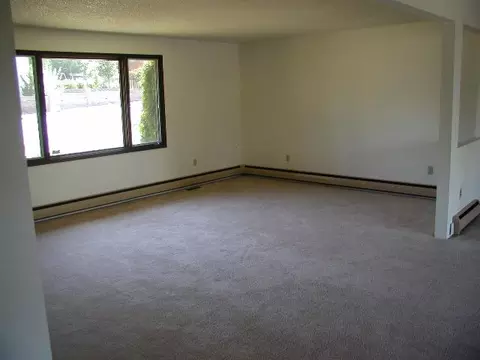 5607 E 16th Ave, Spokane, WA 99212 photo 2