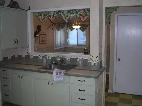 1609 E 8th, Spokane, WA 99202 photo 2