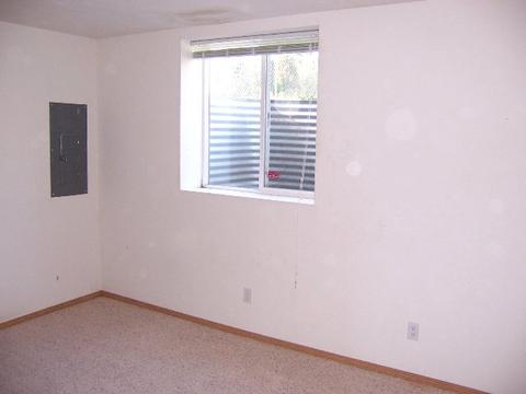 2907 E Grace, Spokane, WA 99207 photo 9