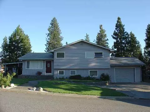 10422 E 13th, Spokane, WA 99206 photo 1