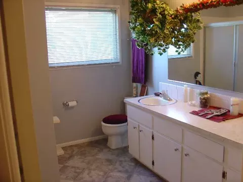 10422 E 13th, Spokane, WA 99206 photo 6