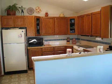 10015 N Comanche Dr, Spokane, WA 99208 photo 3