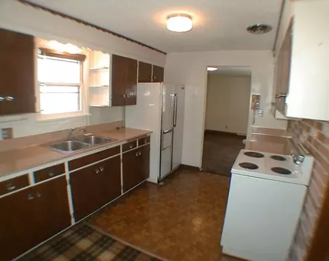 803 E 37th, Spokane, WA 99203 photo 6