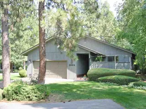 1834 E Thurston Ave, Spokane, WA 99203 photo 1