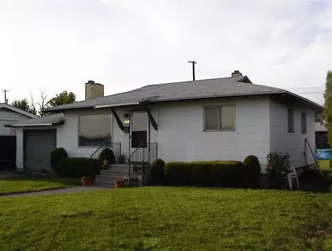 3909 E Upriver Dr, Spokane, WA 99217 photo 1