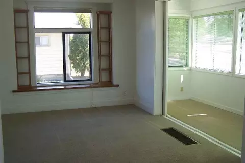 3917 E Pacific, Spokane, WA 99202 photo 2