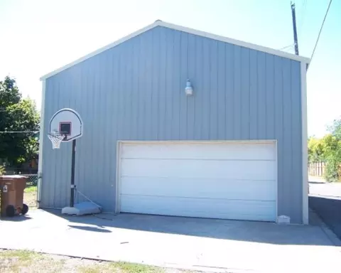 2429 E Marshall, Spokane, WA 99207 photo 9