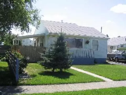 1224 E Hoffman, Spokane, WA 99207 photo 1
