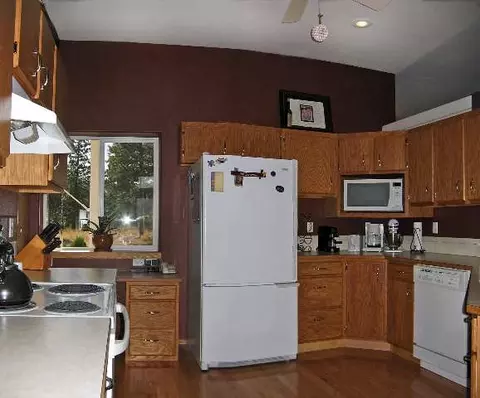 1323 Estates Rd, Spokane, WA 99224 photo 2