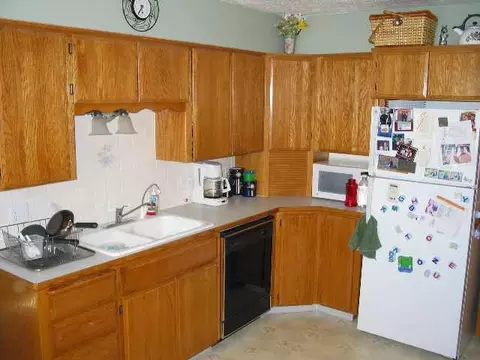2407 E Marshall, Spokane, WA 99207 photo 5