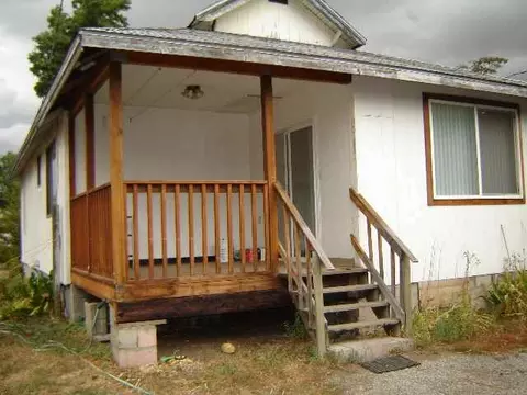 1654 E Longfellow, Spokane, WA 99207 photo 2