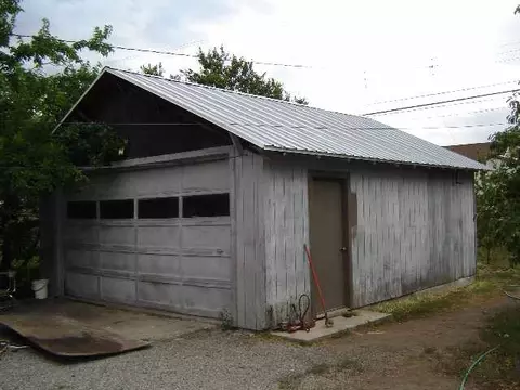 1654 E Longfellow, Spokane, WA 99207 photo 4