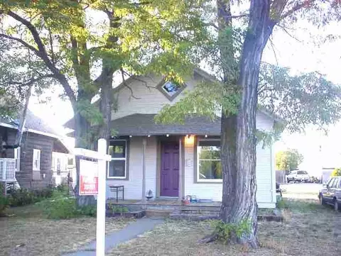 2723 E Boone, Spokane, WA 99202 photo 1