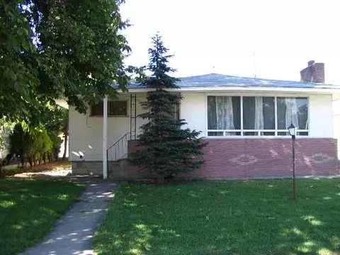 1923 E Bridgeport, Spokane, WA 99207 photo 1