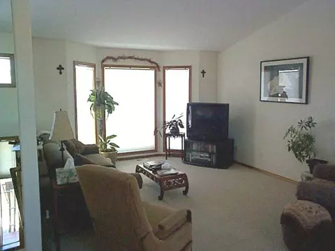 8708 N Maple, Spokane, WA 99208 photo 2