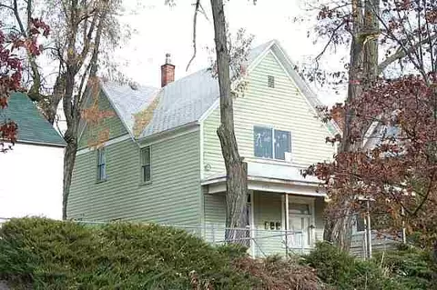 1124 W Sharp, Spokane, WA 99201 photo 1