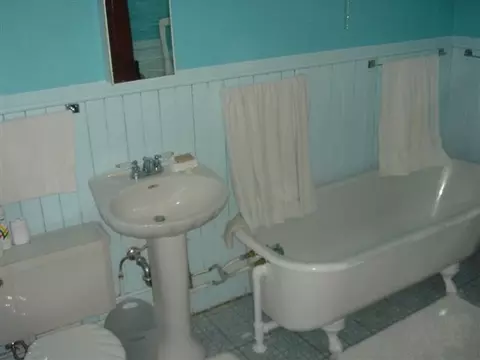 406 E 9th, Spokane, WA 99202 photo 6